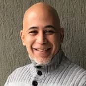 Retrato de Héctor Marcial
